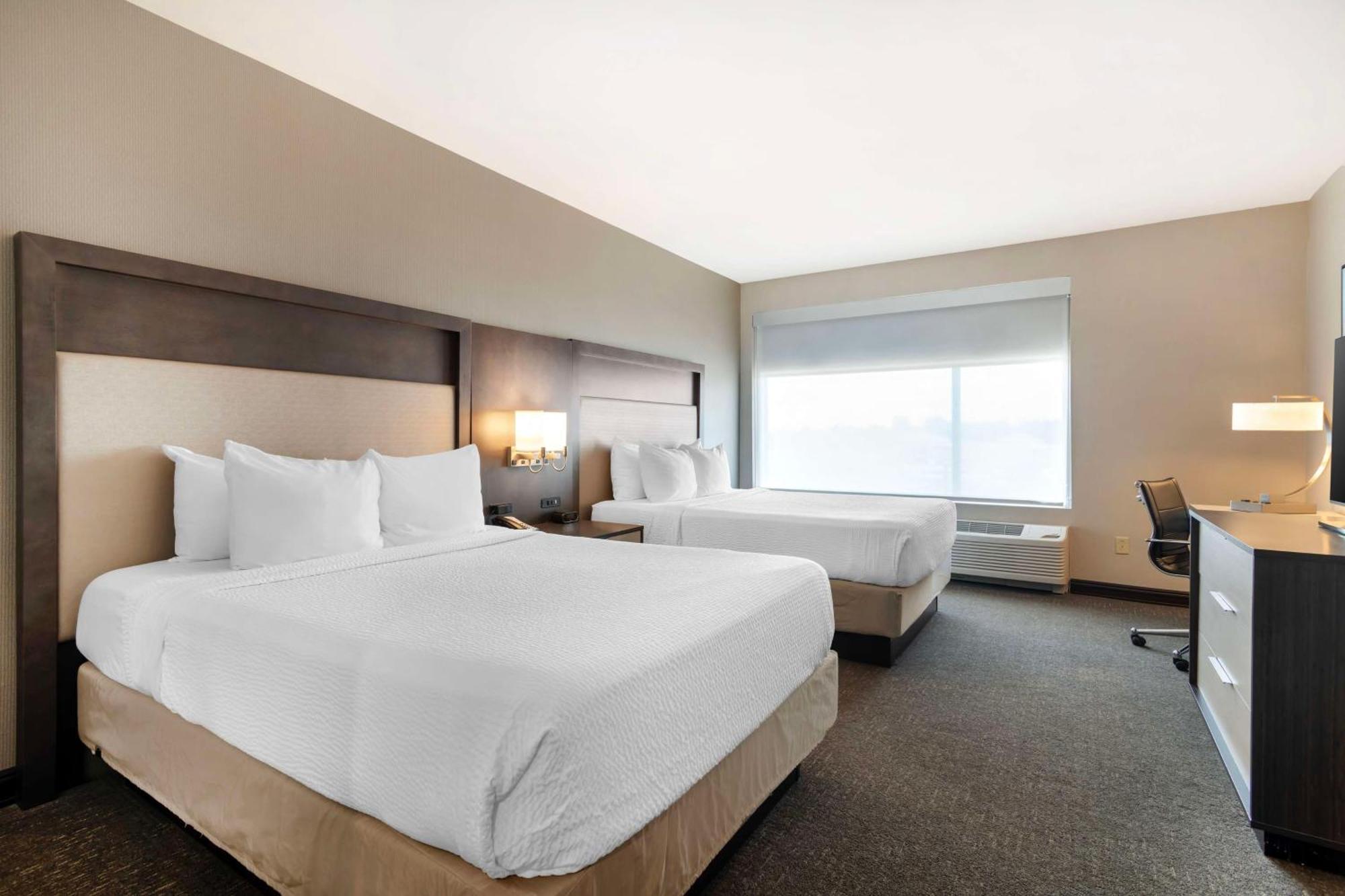 Best Western Plus Executive Residency Rigby'S Water World Hotel Warner Robins Exterior photo