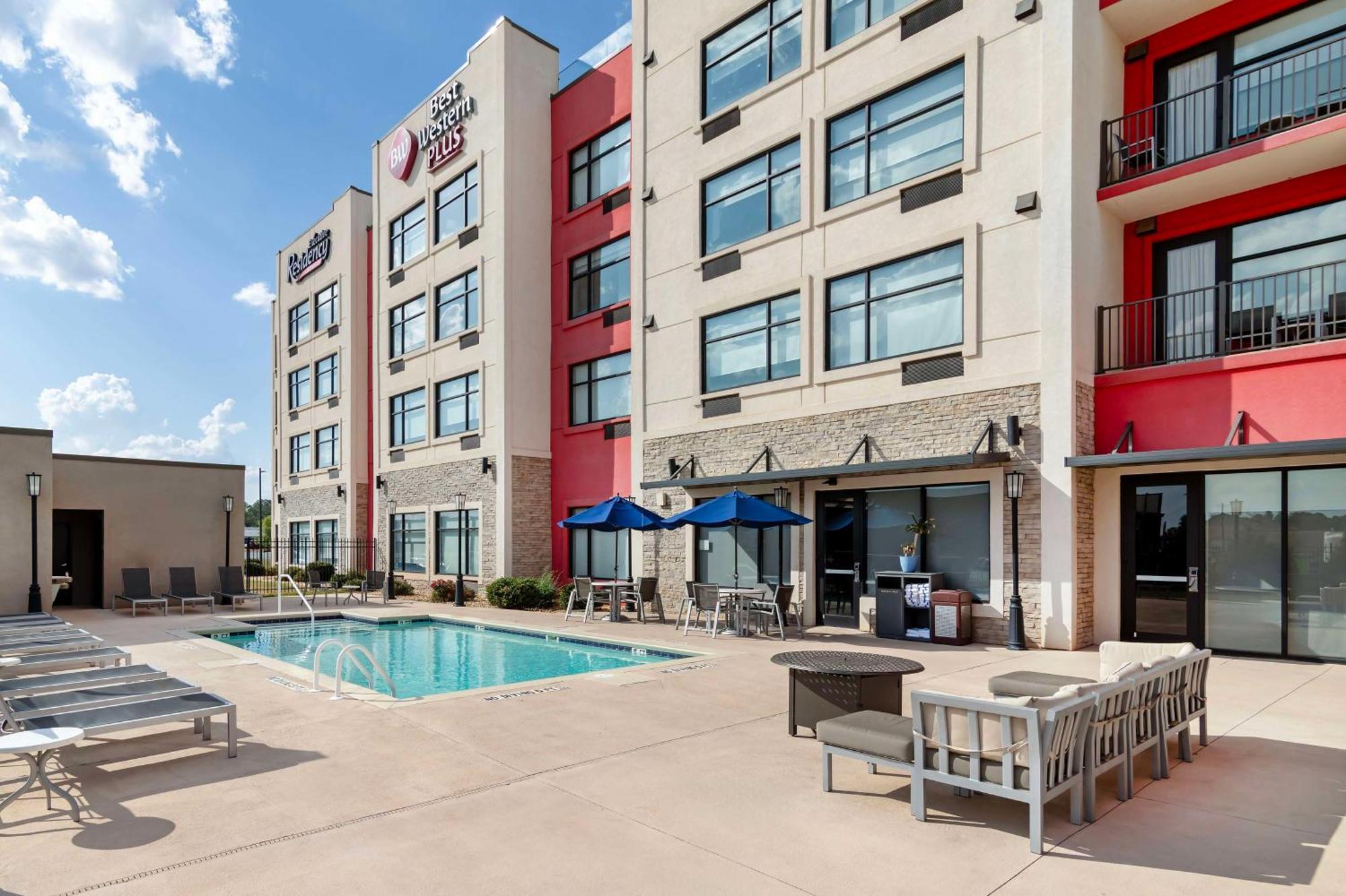 Best Western Plus Executive Residency Rigby'S Water World Hotel Warner Robins Exterior photo
